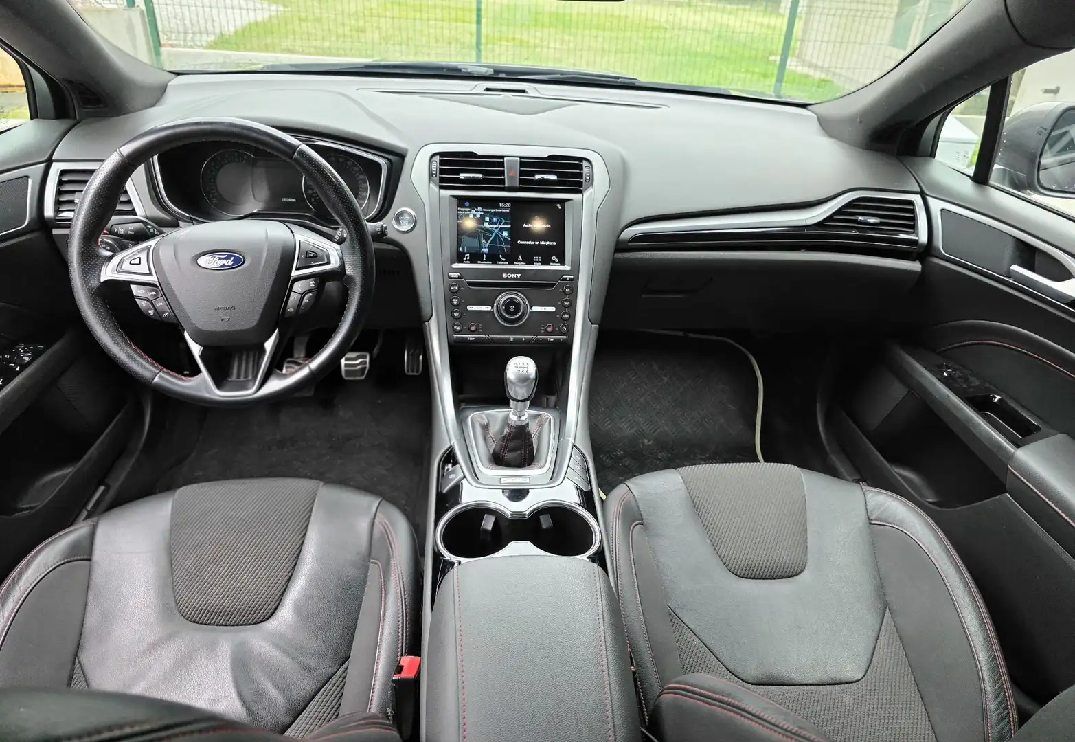 Ford Mondeo 1.5 EcoBoost ST-Line - Garantie 12 Mois Gris - 2