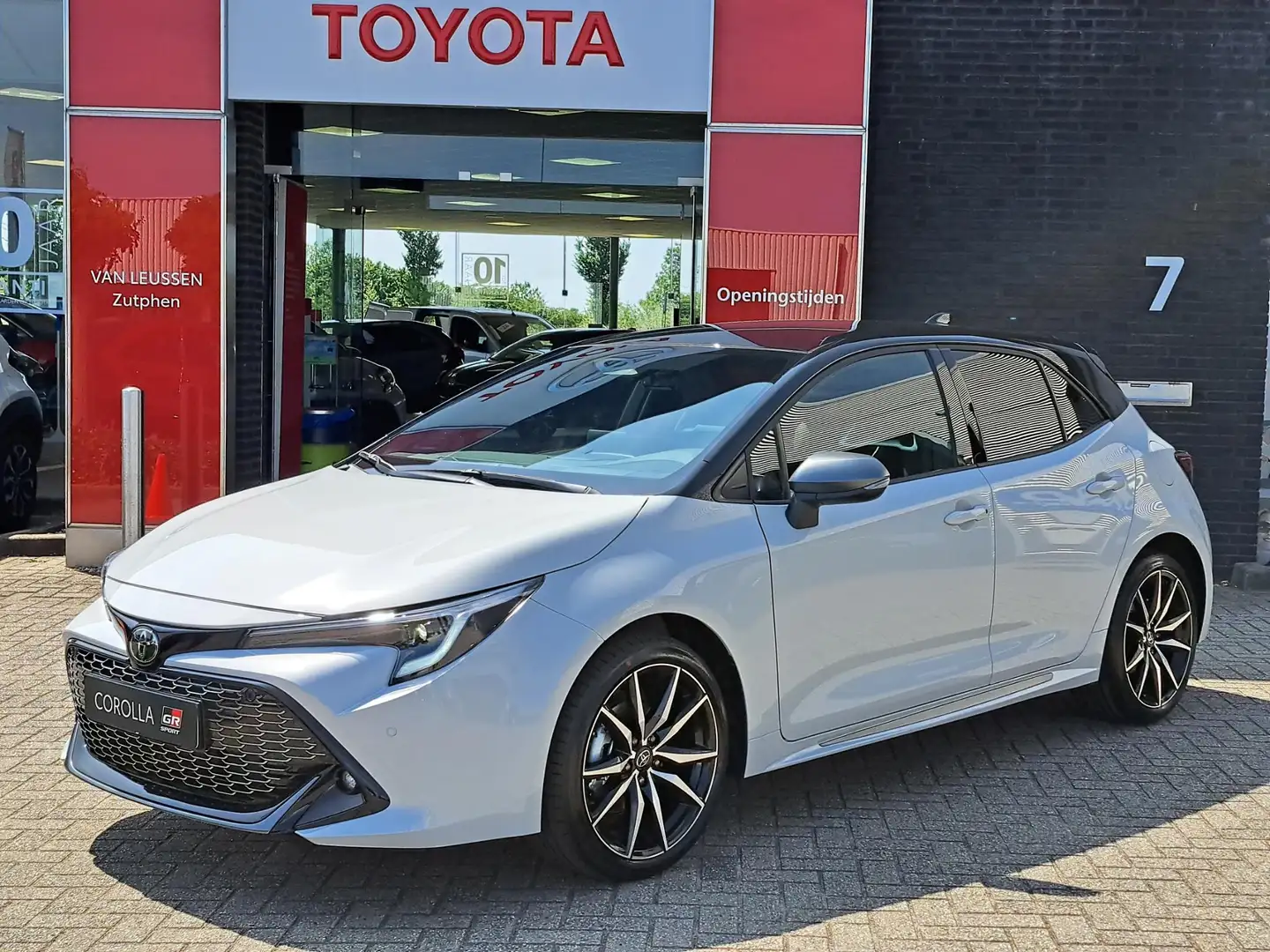 Toyota Corolla Hybrid 140 GR Sport NAVI APPLE&ANDROID PARKEERCAME - 1