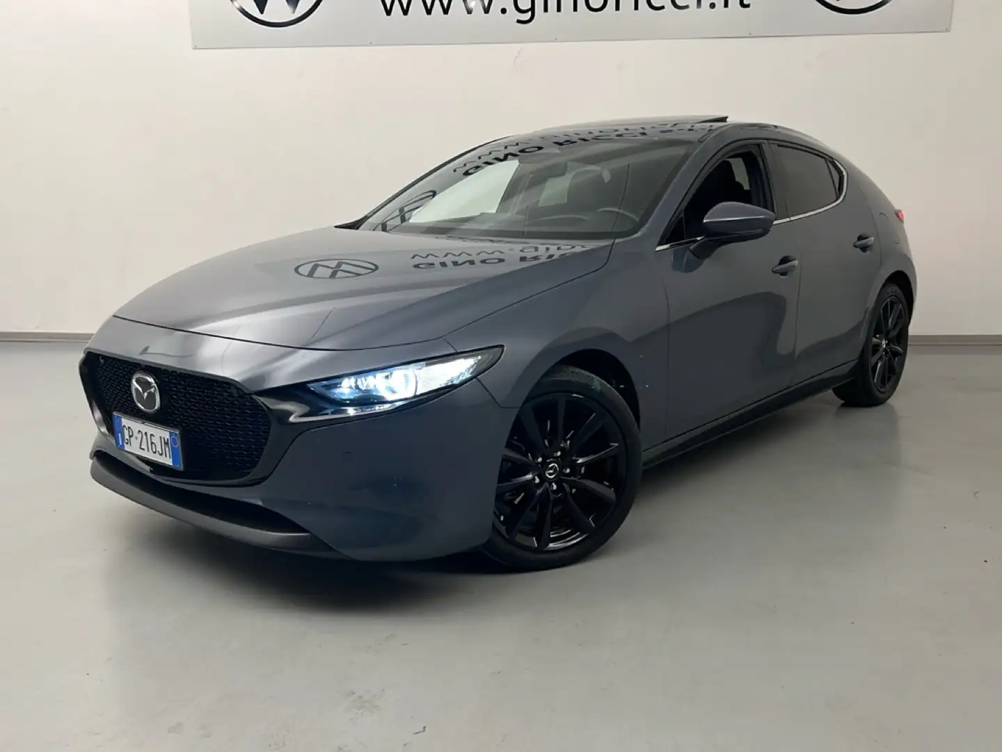 Mazda 3 Mazda3 2.0L e-Skyactiv-X M Hybrid Exclusive Line Grigio - 2