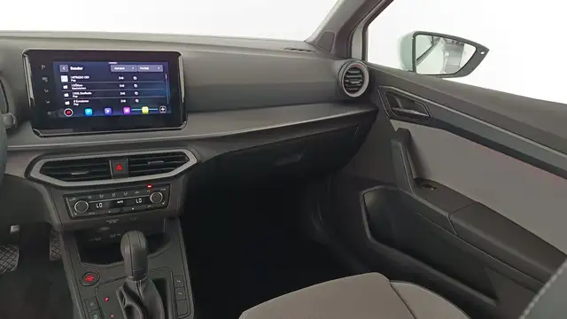 Seat Arona view 13
