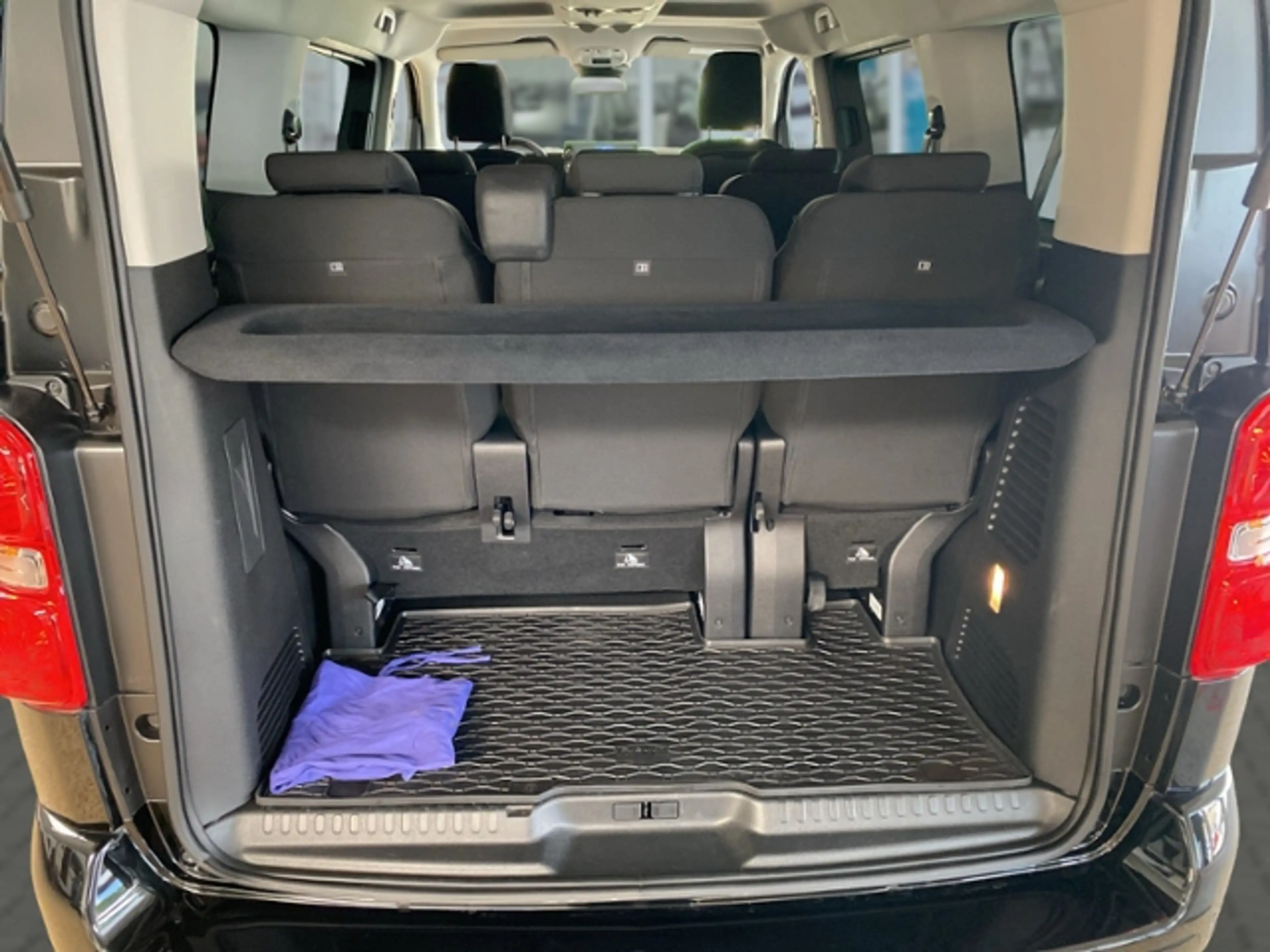 Citroen Spacetourer Plus M — photo 7