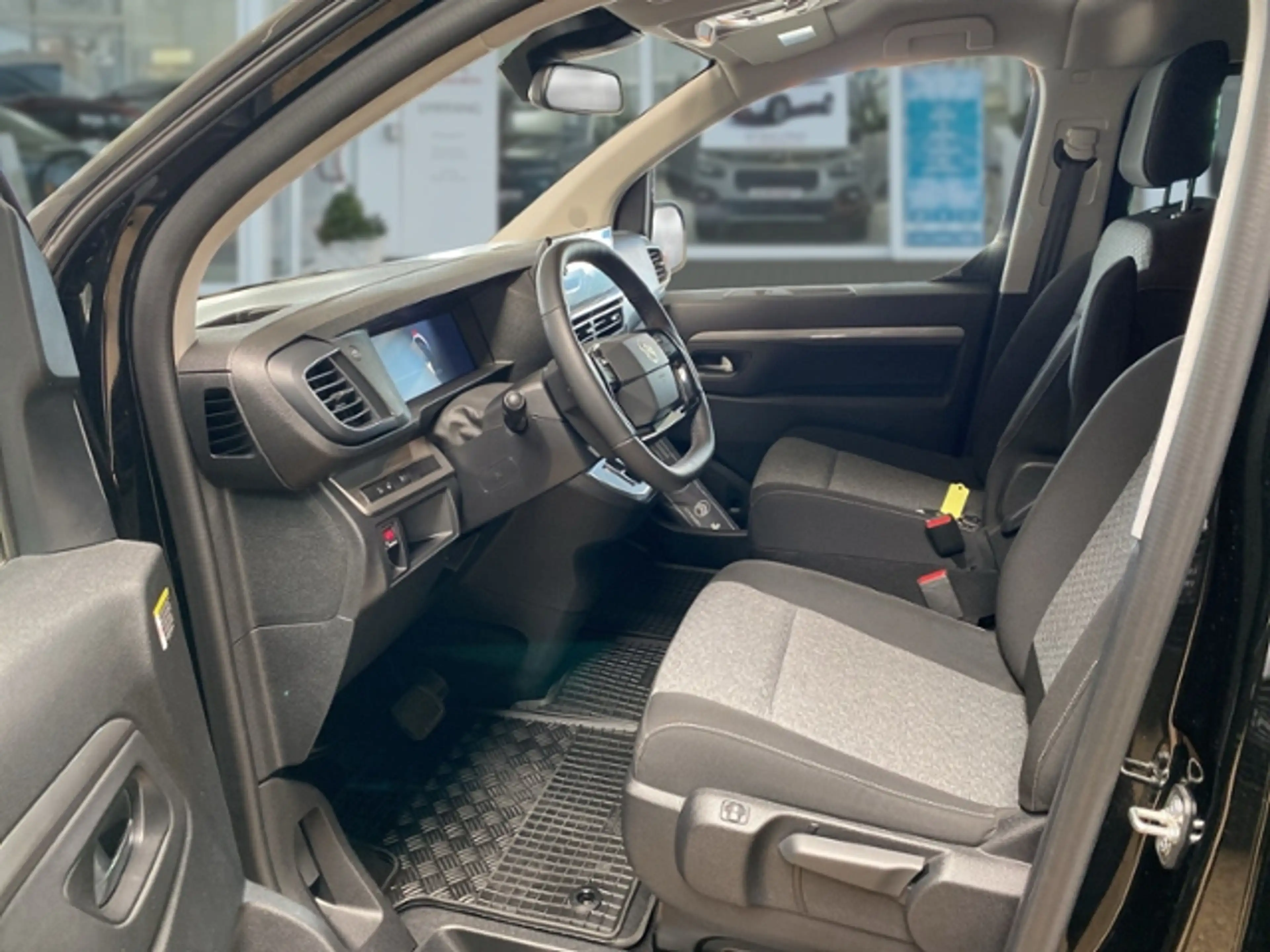 Citroen Spacetourer Plus M — photo 8