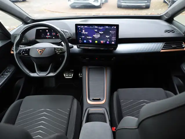 CUPRA Born view 15