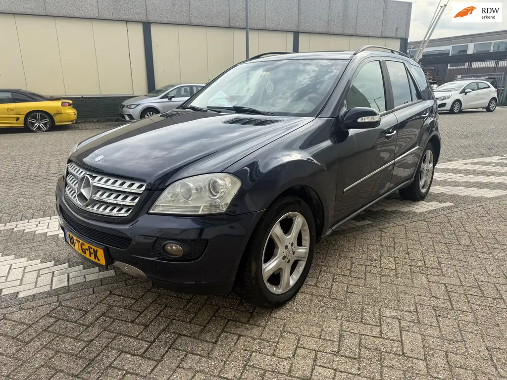 Mercedes-Benz ML 320 2006 из Европы — купить под ключ