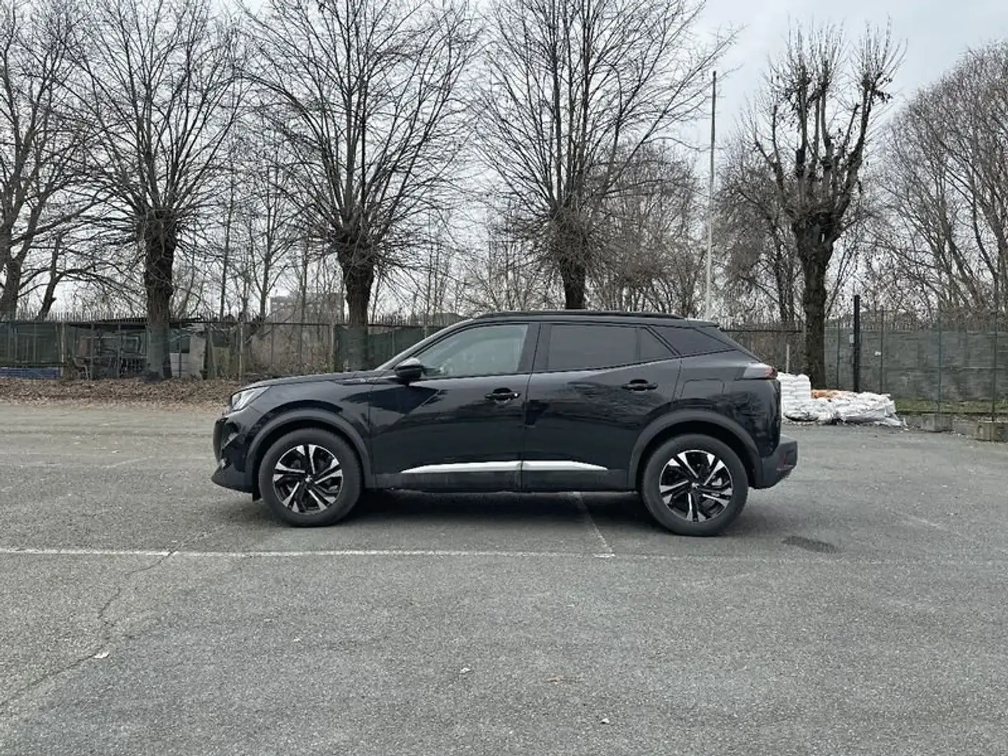 Peugeot 2008 PureTech 130 EAT8 GT S/S aut. Nero - 2