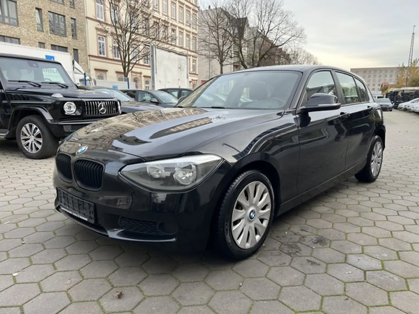 BMW 116 116i Limousine*Klimaaut*Navi*PDC*Euro 6*Alu Schwarz - 2