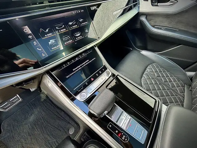 Audi Q8 55 TFSI quattro Tiptronic *Kommissionsverkauf* Ansicht 9