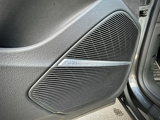 Audi Q8 55 TFSI quattro Tiptronic *Kommissionsverkauf* Ansicht 27