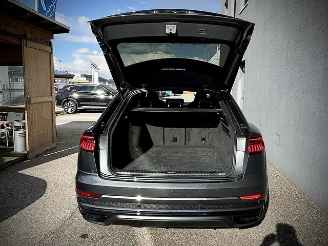 Audi Q8 55 TFSI quattro Tiptronic *Kommissionsverkauf* Ansicht 23