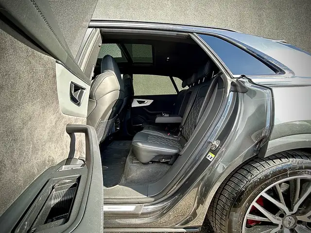 Audi Q8 55 TFSI quattro Tiptronic *Kommissionsverkauf* Ansicht 8