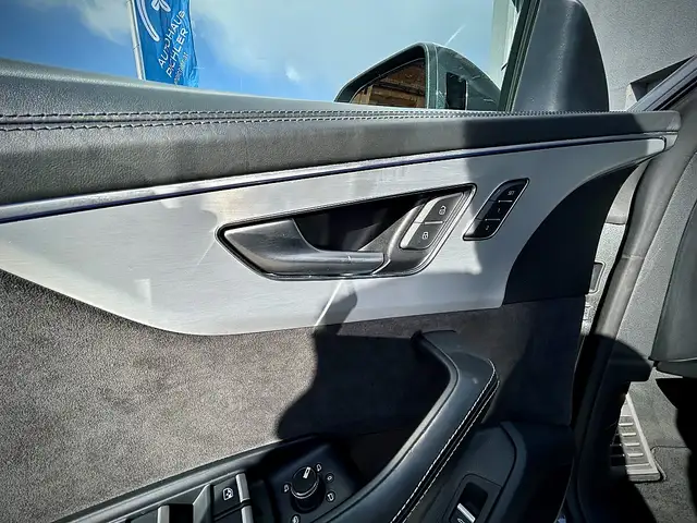 Audi Q8 55 TFSI quattro Tiptronic *Kommissionsverkauf* Ansicht 21