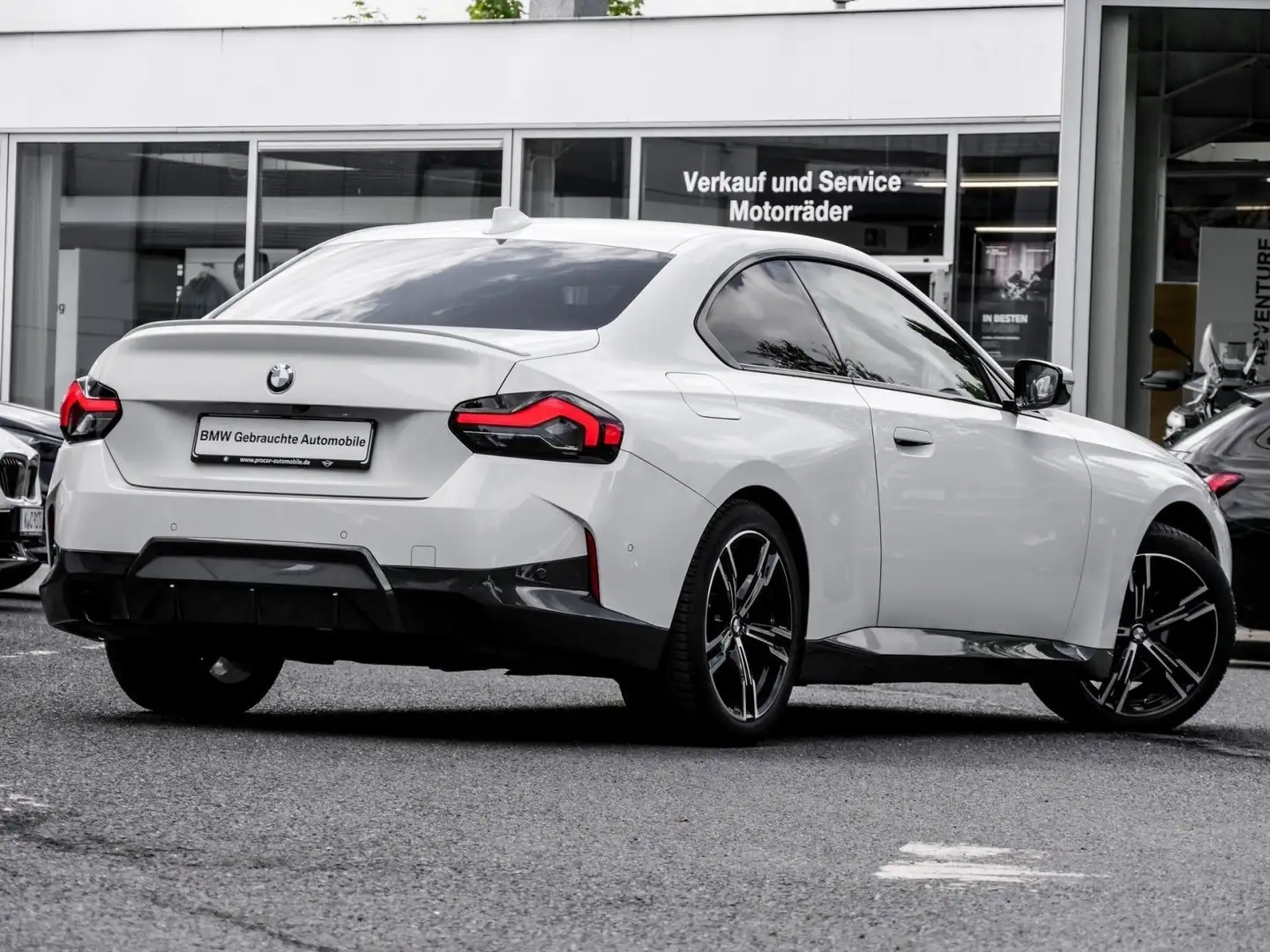 BMW 220 d M SPORT+H/K+DA+PA+ADAPT.LED+18" Bianco - 2