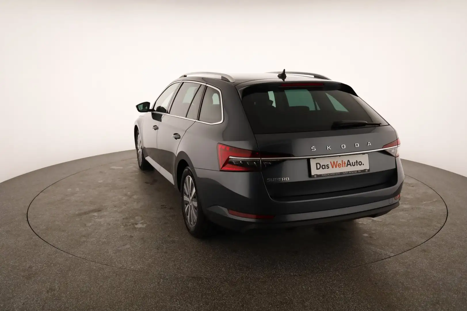 Skoda Superb Style TDI DSG Grau - 2