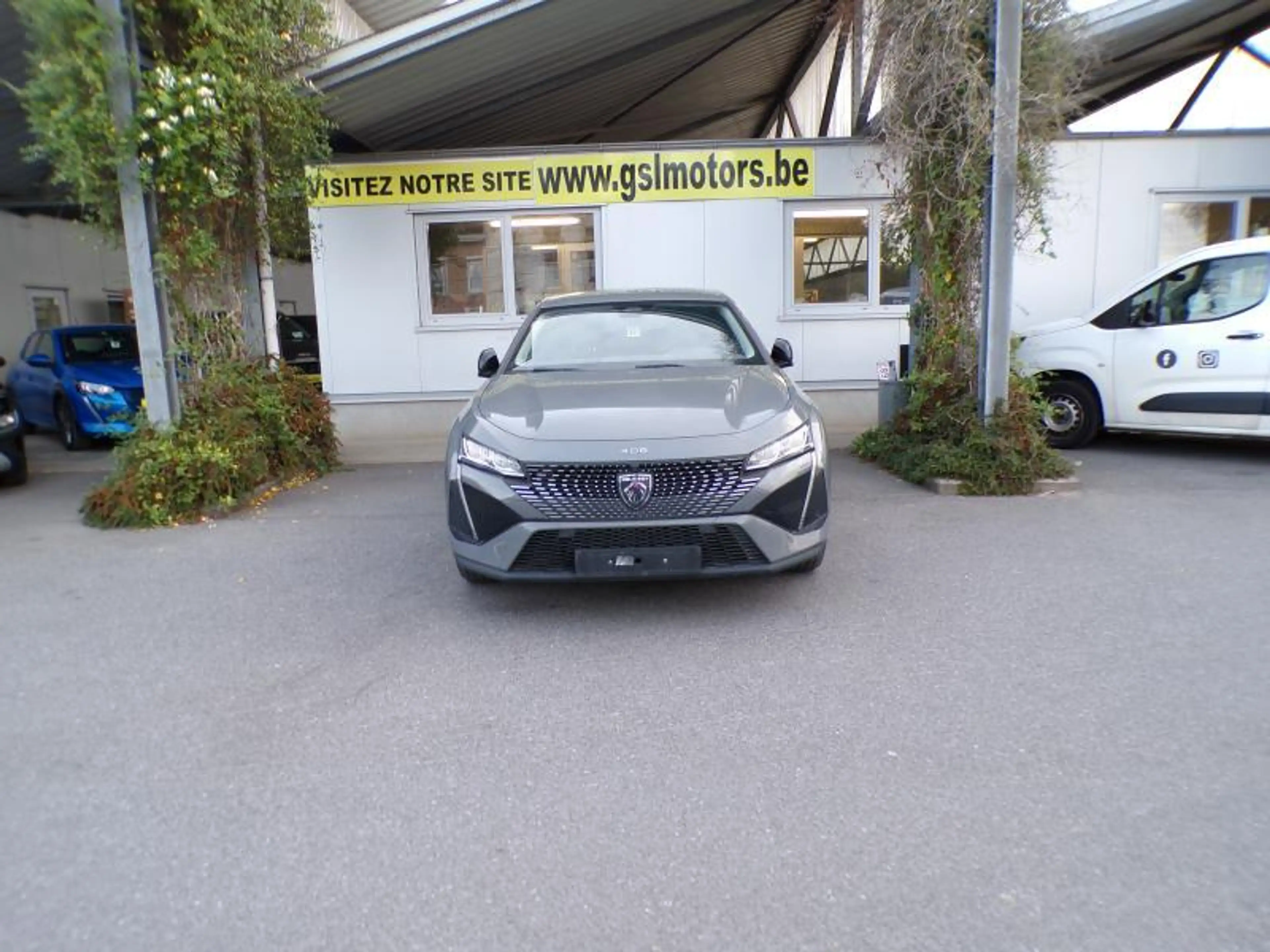 Peugeot 408 1.2 131cv B.auto Gris 10/24 39402km Clim GPS USB — photo 2