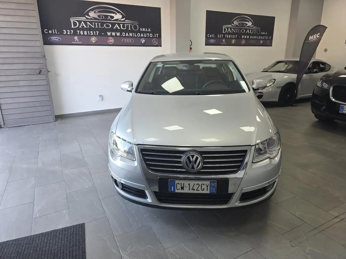 Volkswagen Passat 2.0 tdi Highline - 1