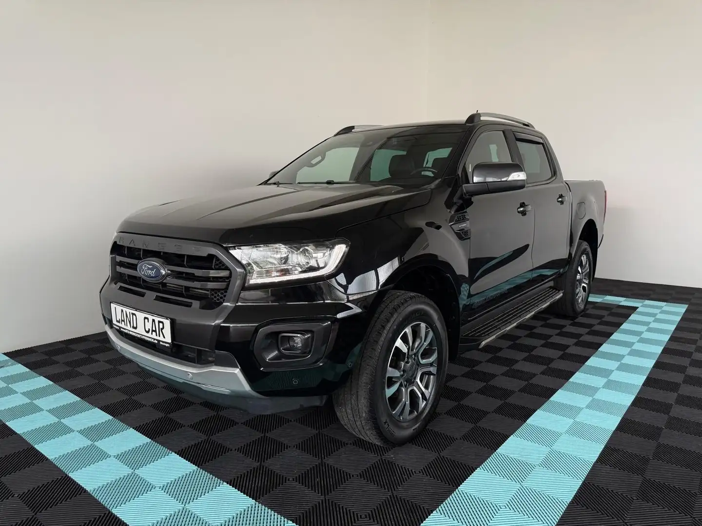 Ford Ranger 2.0 TDCi aut. 213CV DC Wildtrak 5 posti Schwarz - 1