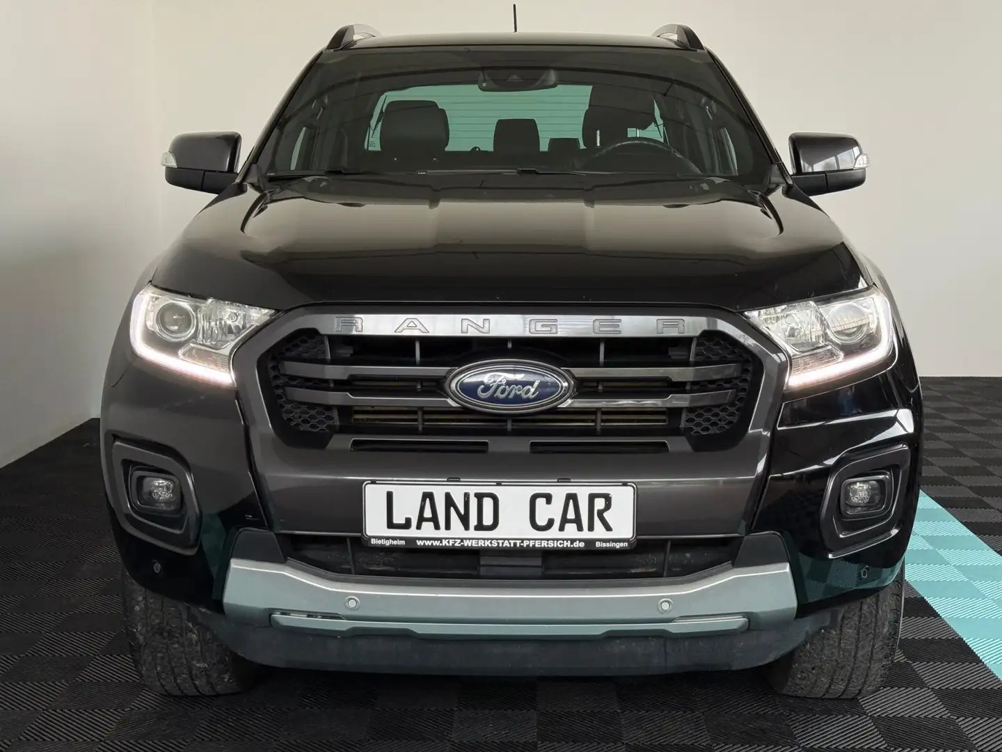 Ford Ranger 2.0 TDCi aut. 213CV DC Wildtrak 5 posti Schwarz - 2