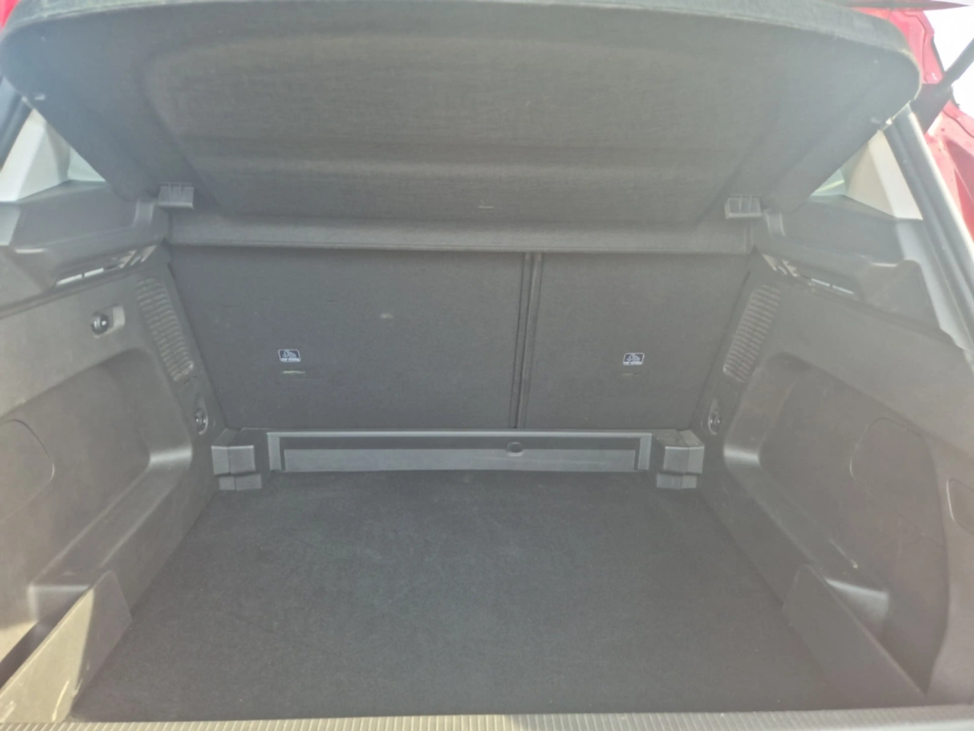 Opel Grandland Business Edition 1.2 Turbo,LED,Navi,Kamera+PDC — photo 5