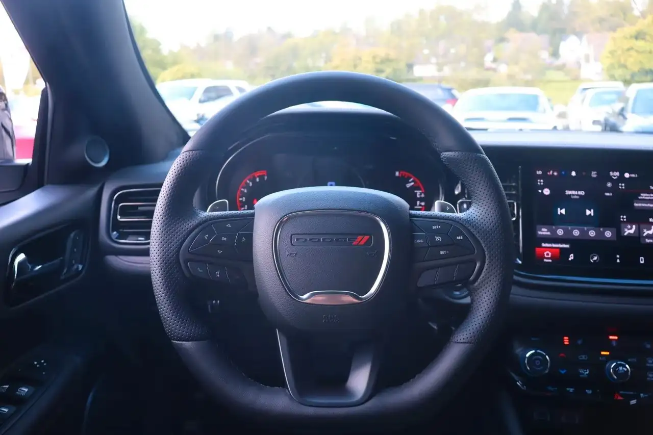 Dodge Durango 2023 — фото 10