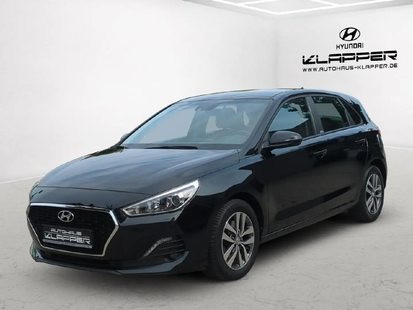 Hyundai i30 Trend Schwarz - 1