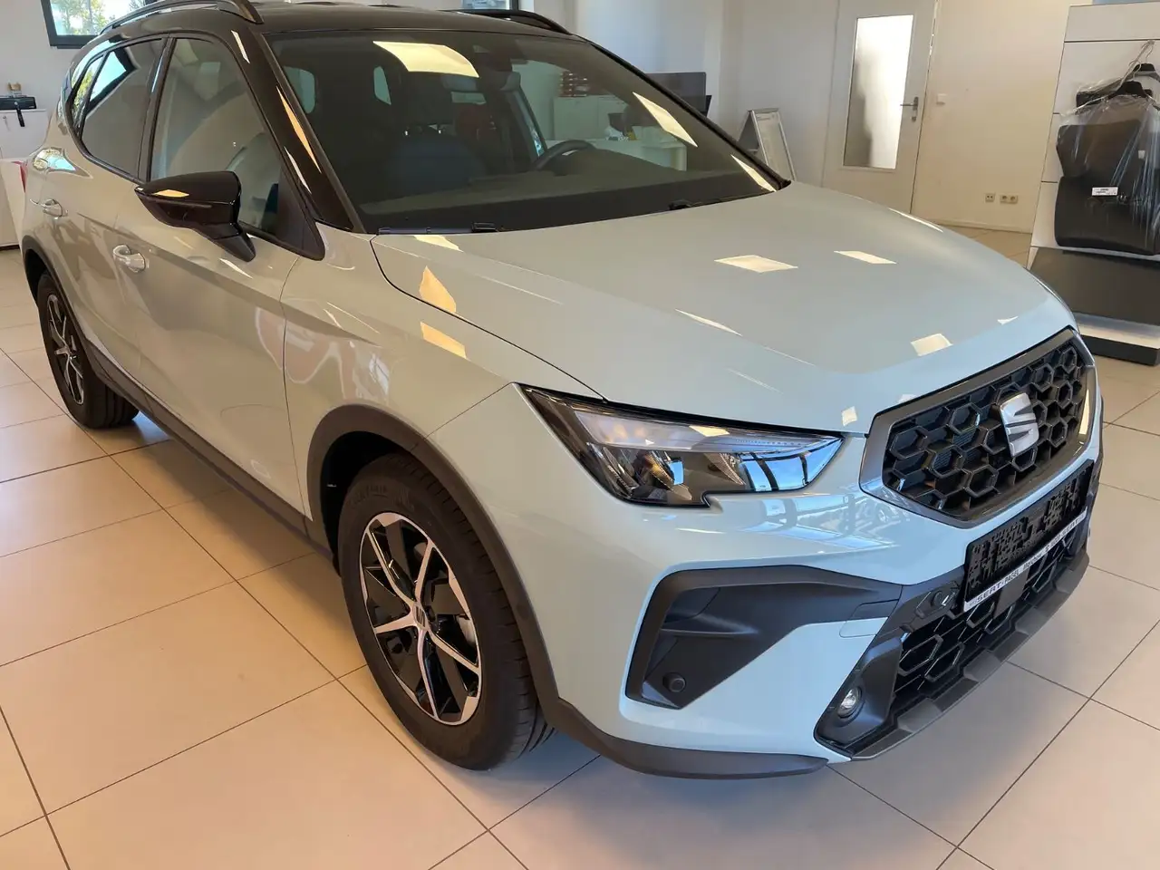 Seat Arona