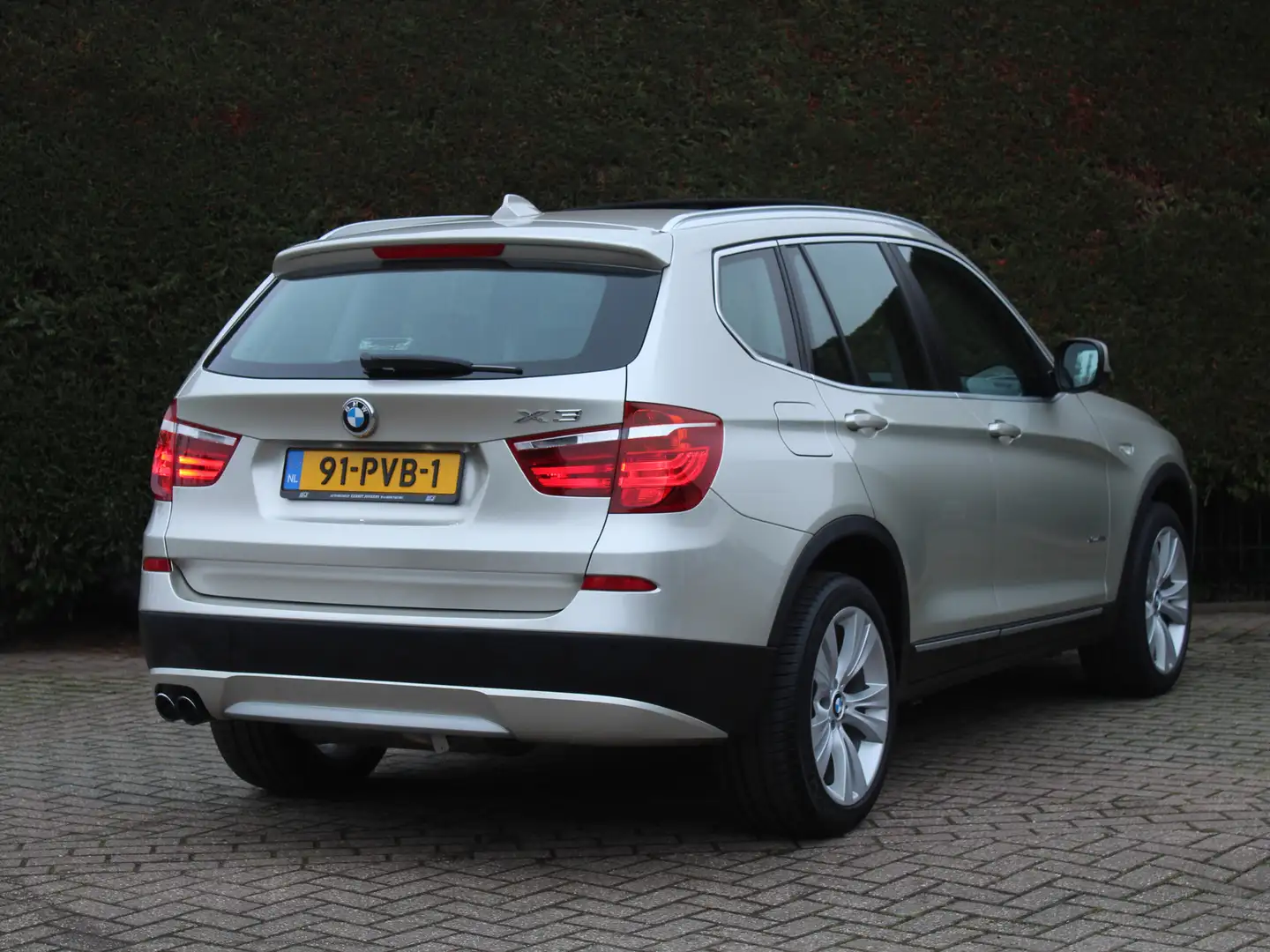 BMW X3 xDrive35i High Executive | Panoramadak | Trekhaak Gris - 2