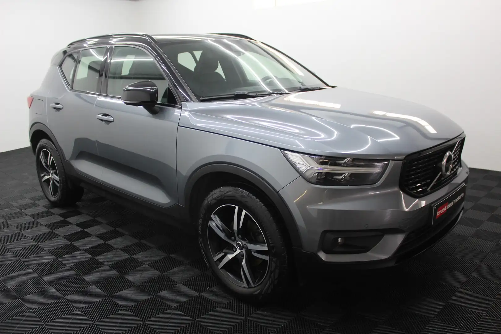Volvo XC40 XC40 2.0 D3 R-Design * Garantie * Grigio - 2
