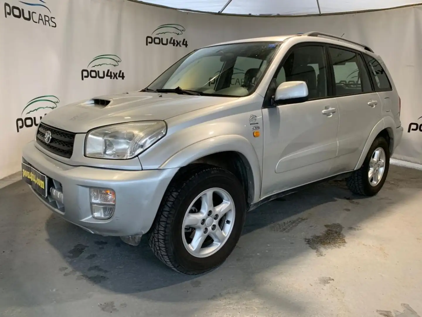 Toyota RAV 4 2.0 Sol Grau - 2
