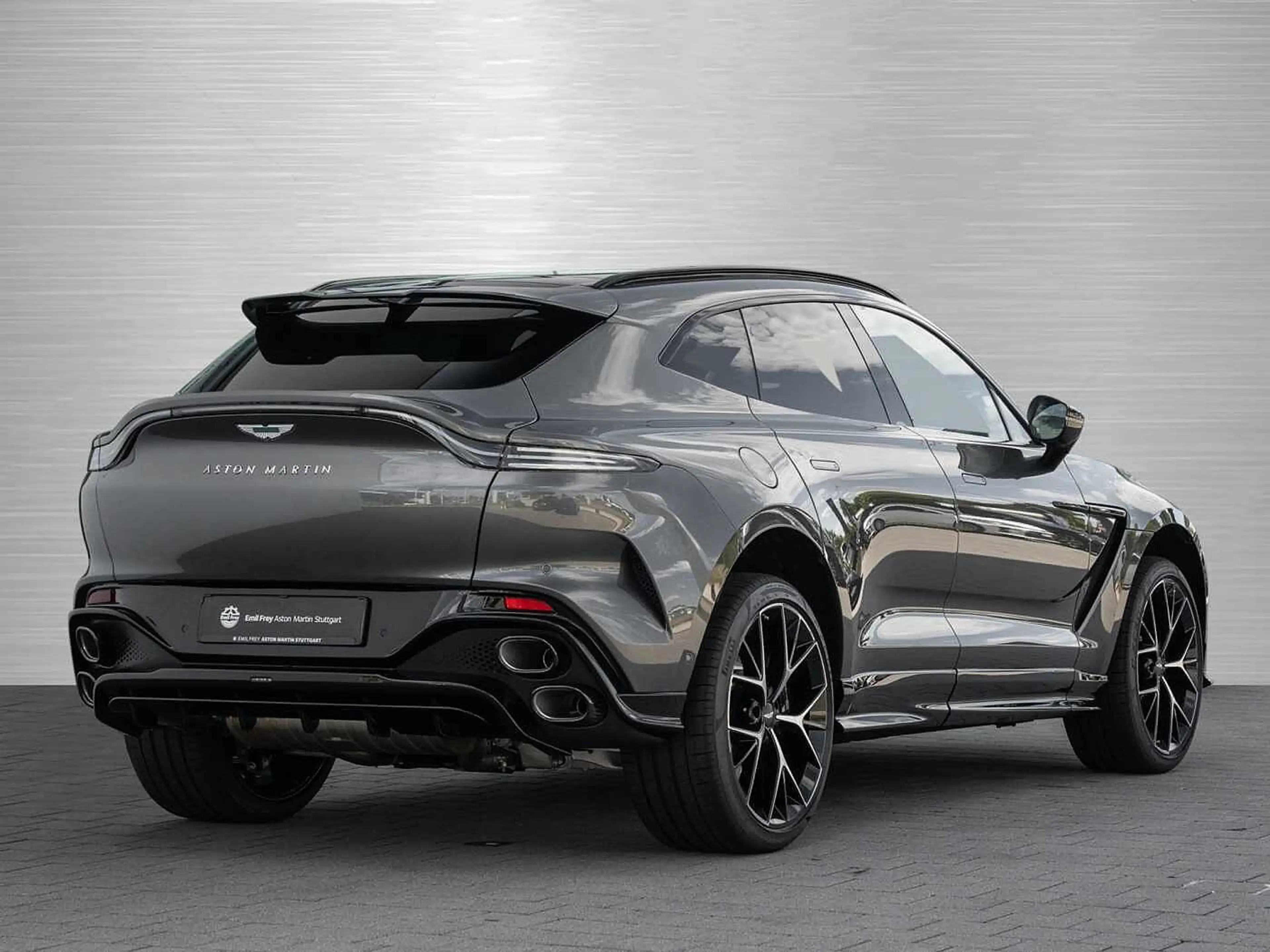 Aston Martin DBX S V8 4x4 MY26 — photo 10