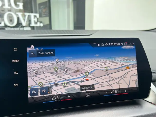 BMW 2 Series view 9