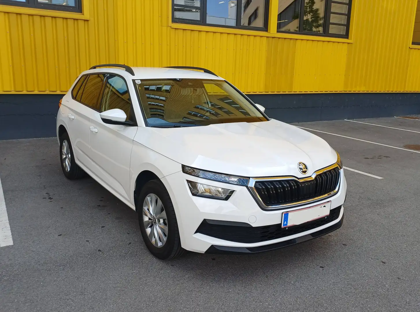 Skoda Kamiq Kamiq 1,0 TSI SC SC Weiß - 2