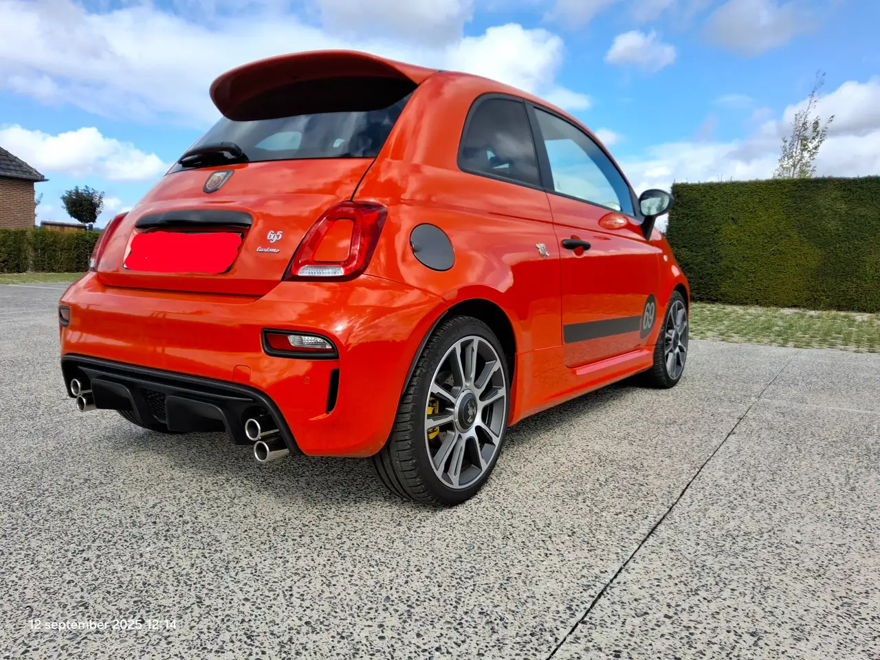 Abarth 695 2024
