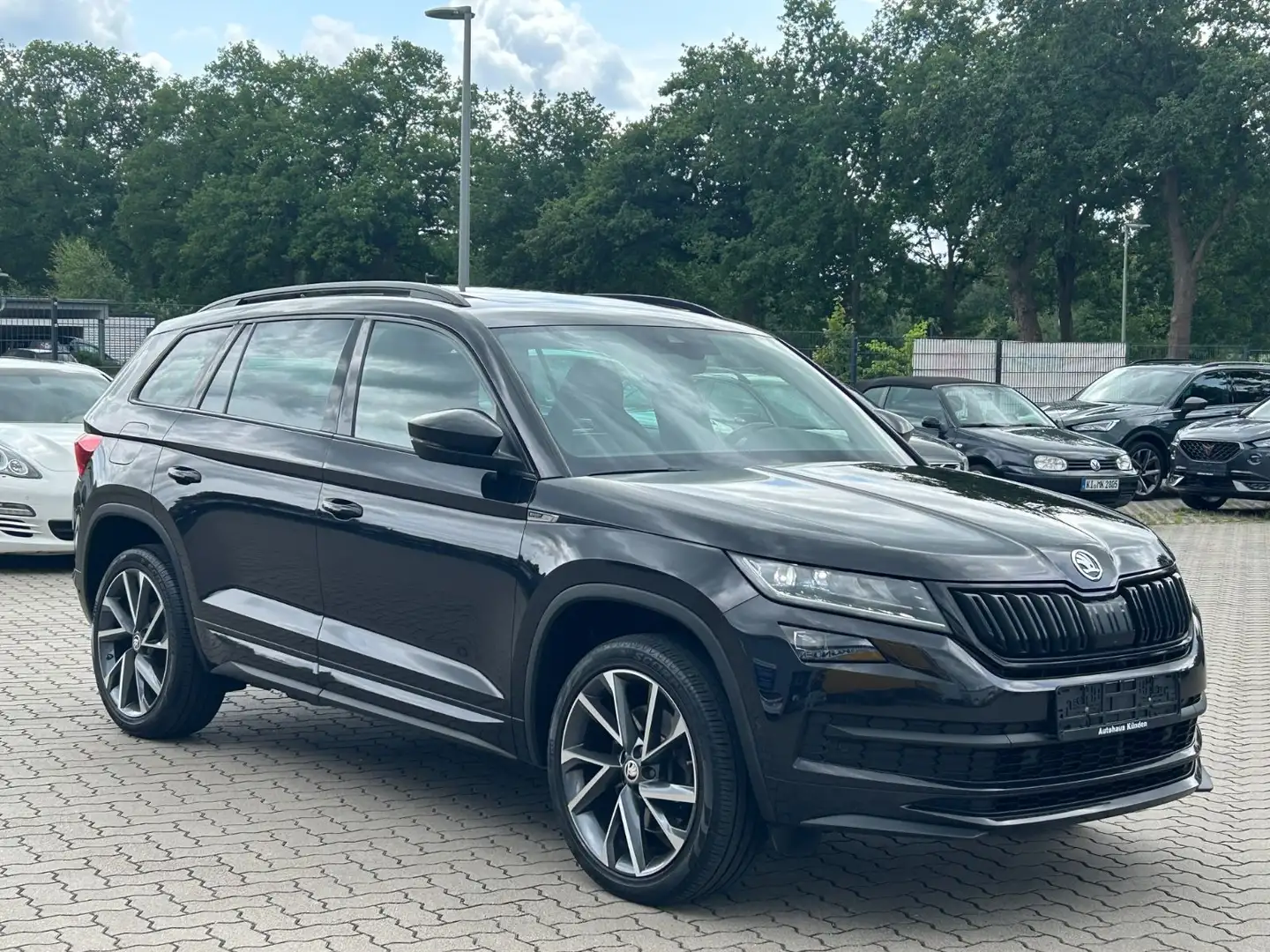 Skoda Kodiaq 2.0 TDI Sportline 4x4 °Pano°Canton°360° Noir - 2