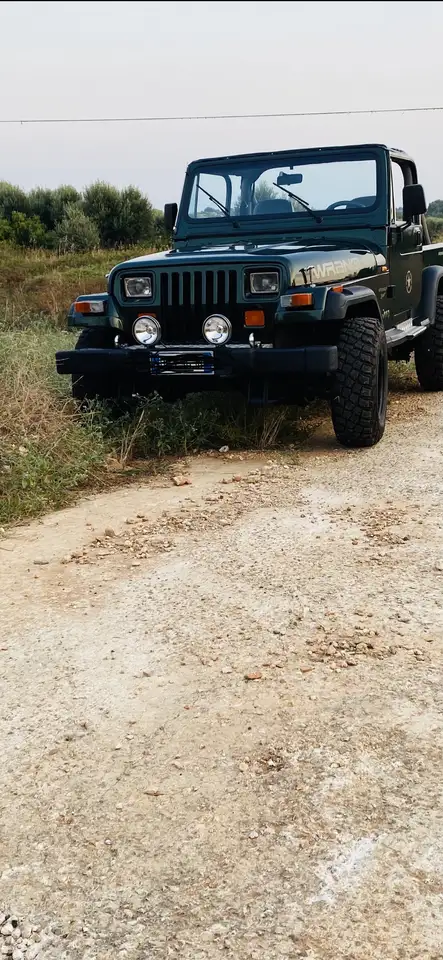Jeep Wrangler Soft Top 2.5 Texan autocarro, foto 1