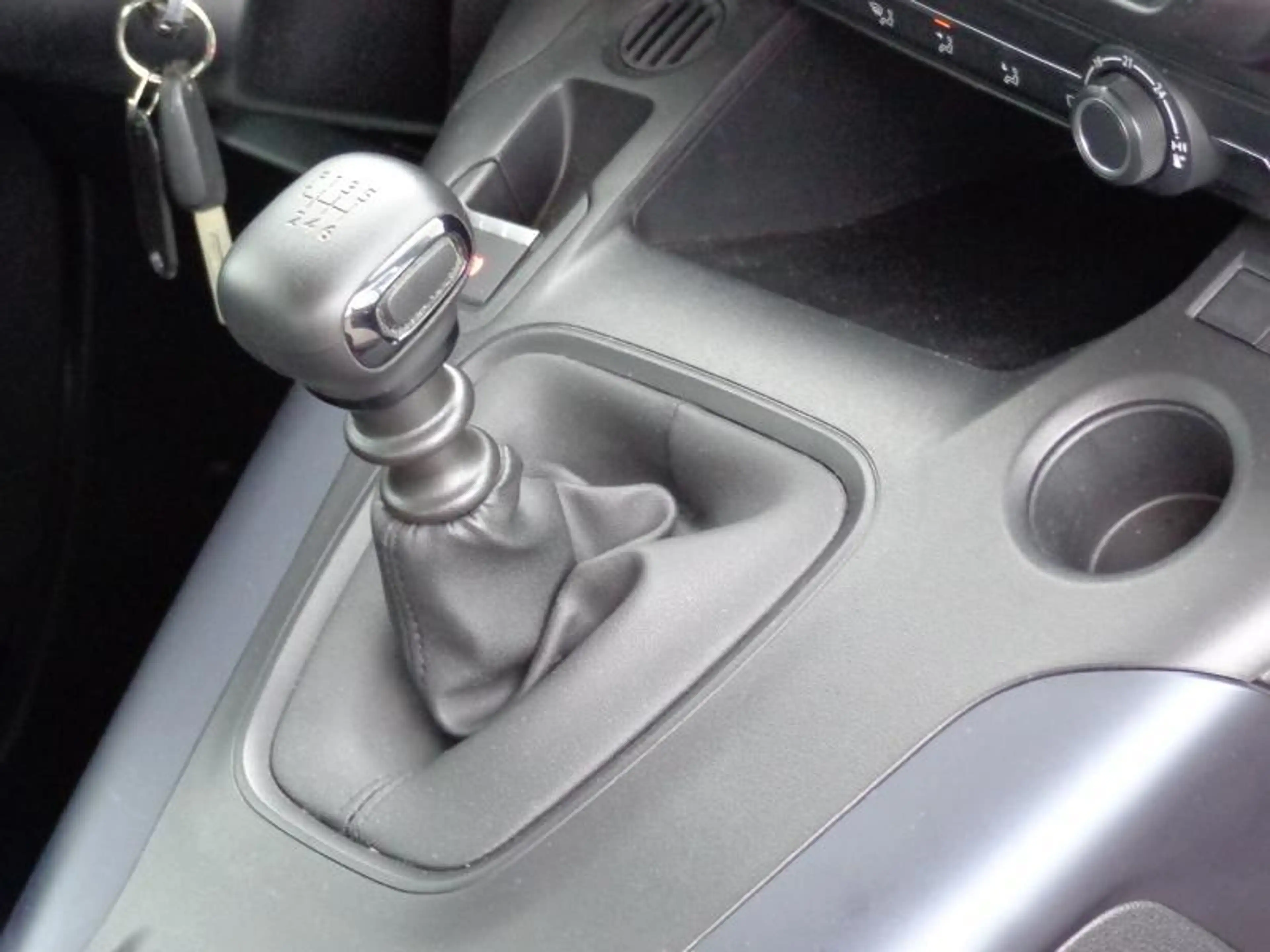 Peugeot Rifter 1.5HDi Allure - Clim - Maintien dans la voie — photo 10