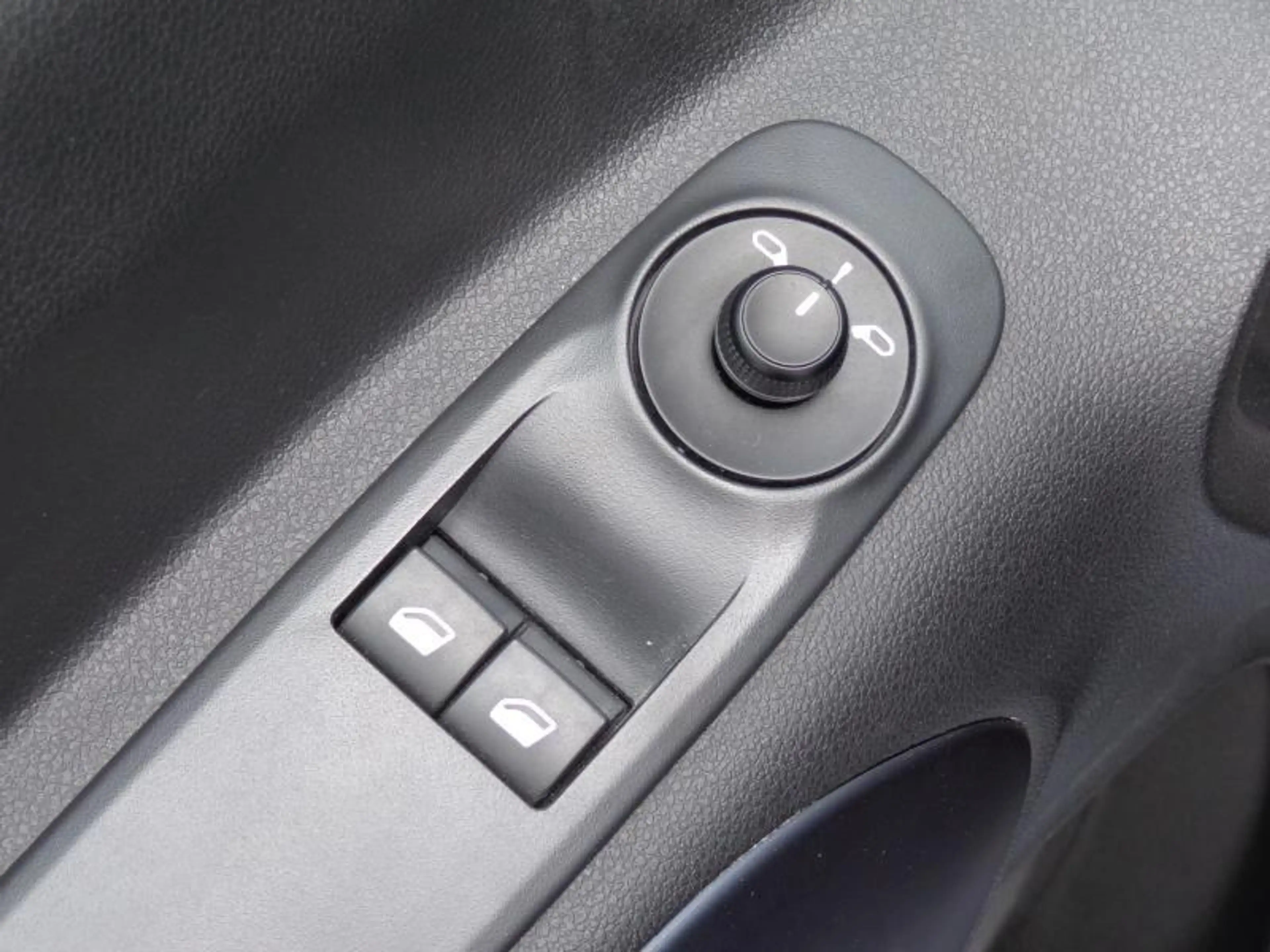 Peugeot Rifter 1.5HDi Allure - Clim - Maintien dans la voie — photo 12