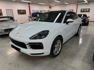 CAYENNE COUPE HYBRID 462 CV