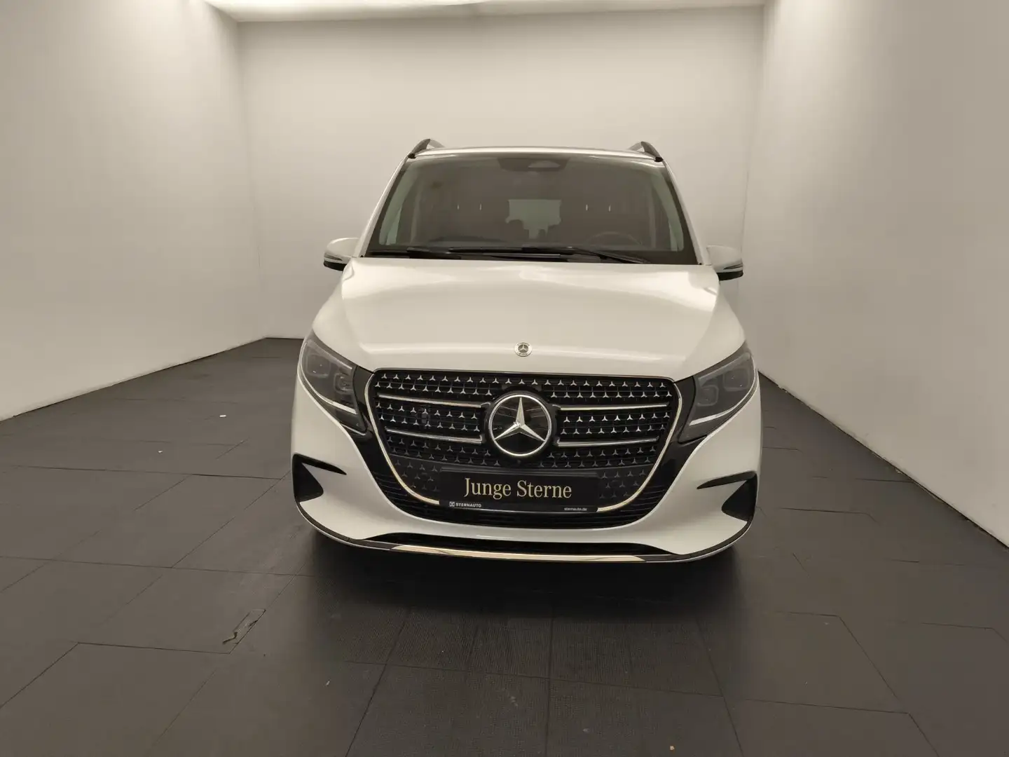 Mercedes-Benz V 300 V 300d Ava/L Distro Multibeam Leder AHK 360°Cam Weiß - 2