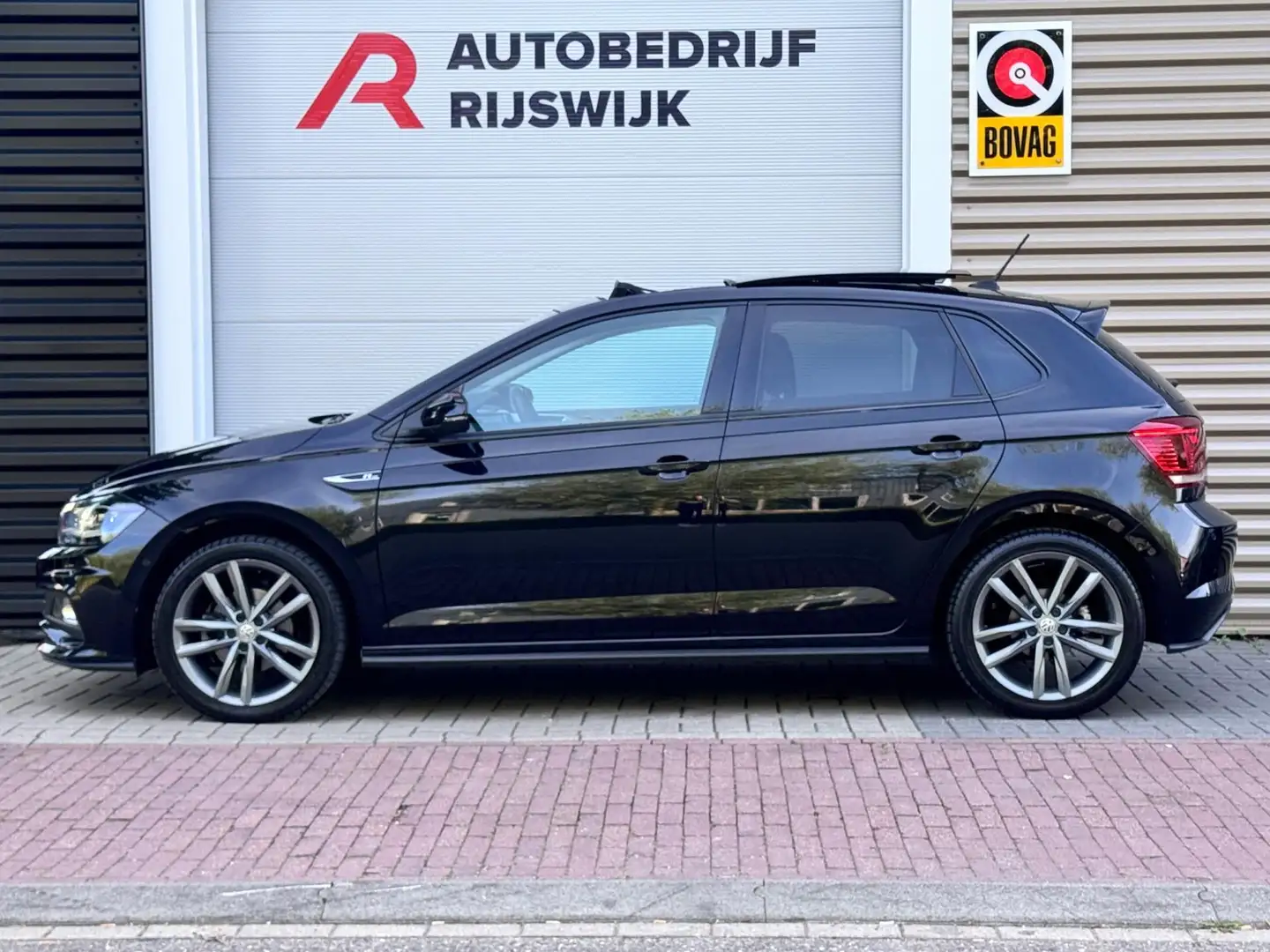 Volkswagen Polo 1.0 TSI R-Line Pano/Virtual/Camera Zwart - 2