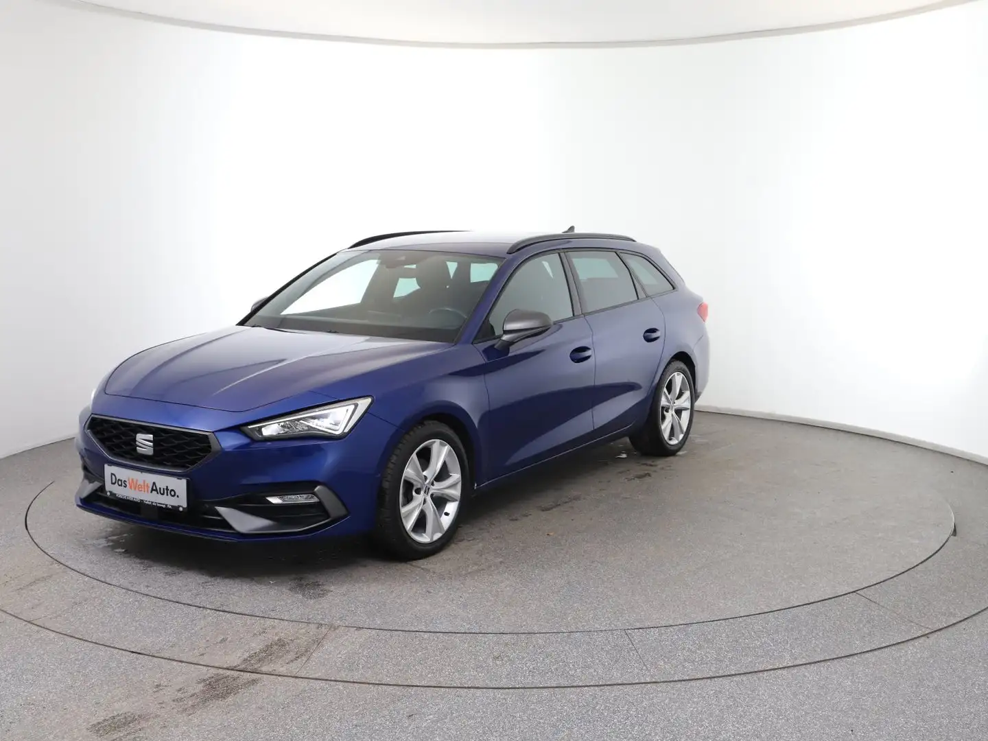 SEAT Leon FR 1.5 eTSI ACT DSG Blau - 1