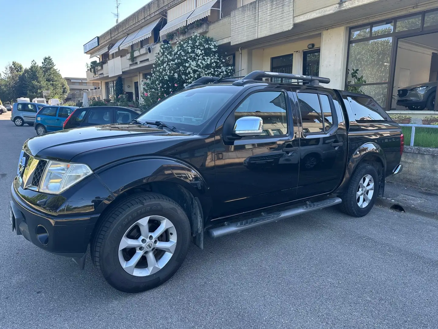Nissan Navara Navara 2005 d.cab 2.5 dci Sport 174cv Noir - 2