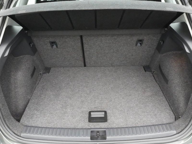 SEAT Arona Style Edition DSG VIRT KAM SHZ CARPLAY — photo 11