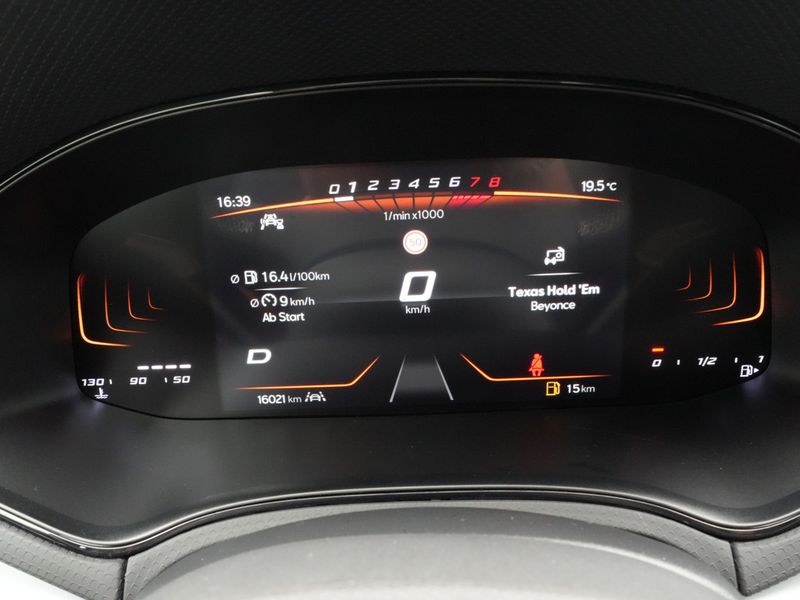 SEAT Arona Style Edition DSG VIRT KAM SHZ CARPLAY — photo 5