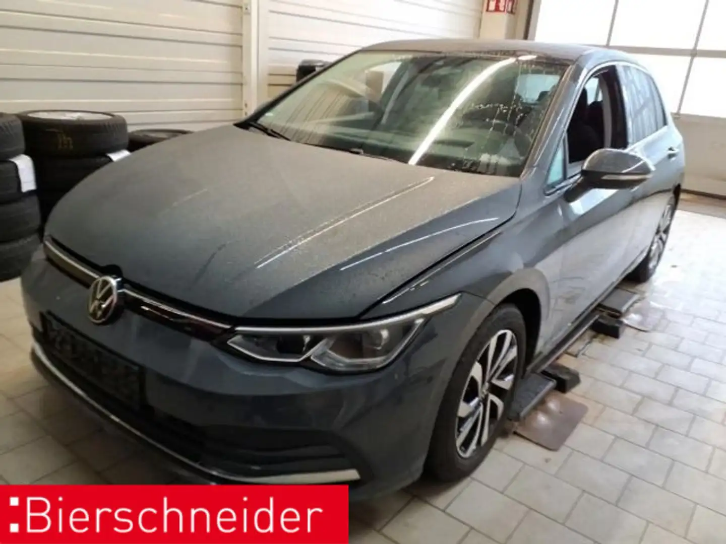 Volkswagen Golf 8 2.0 TDI DSG Active AHK PANO MATRIX CAM AC Grau - 2
