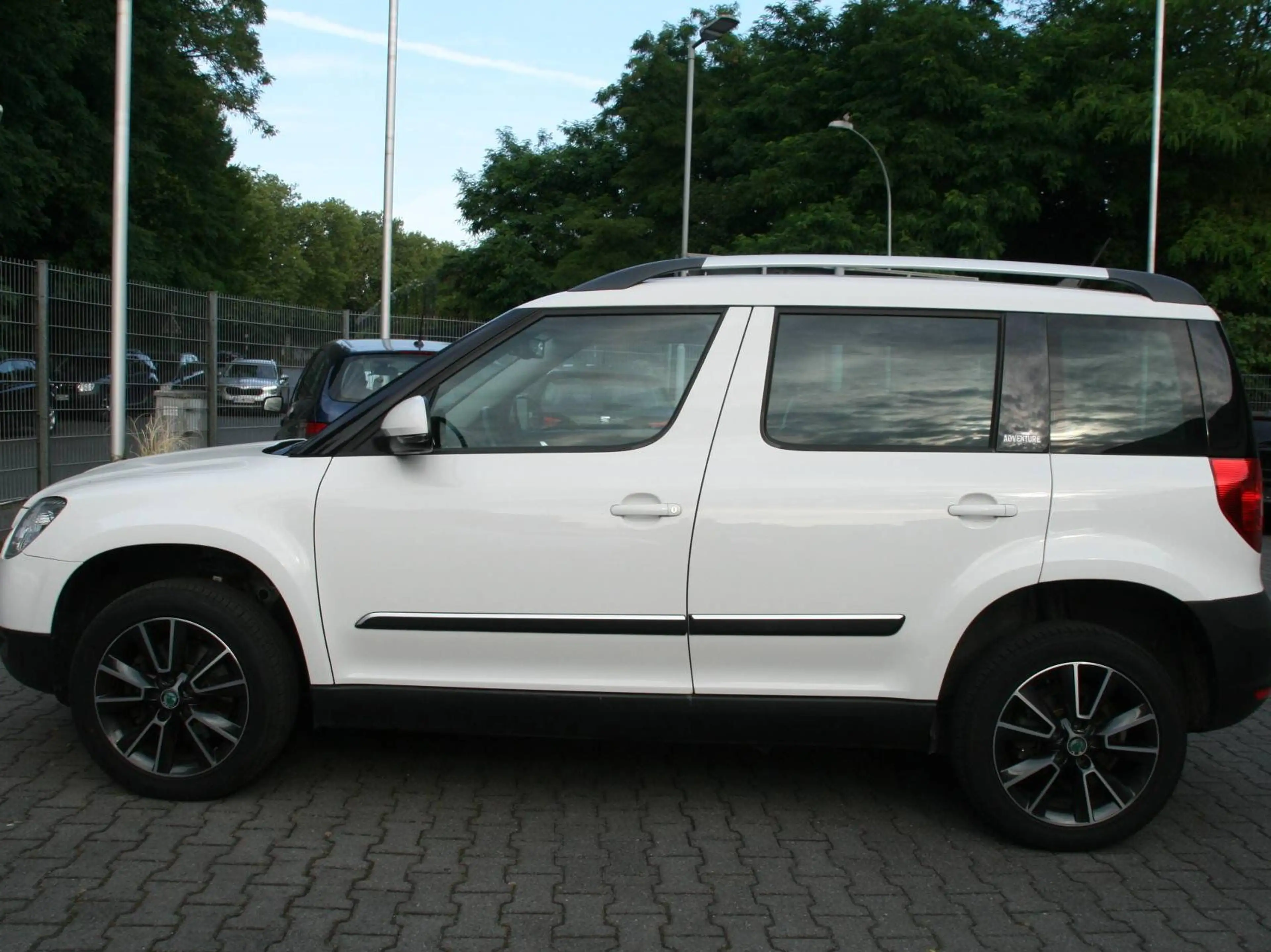 Skoda Yeti Adventure 4x4 — photo 2