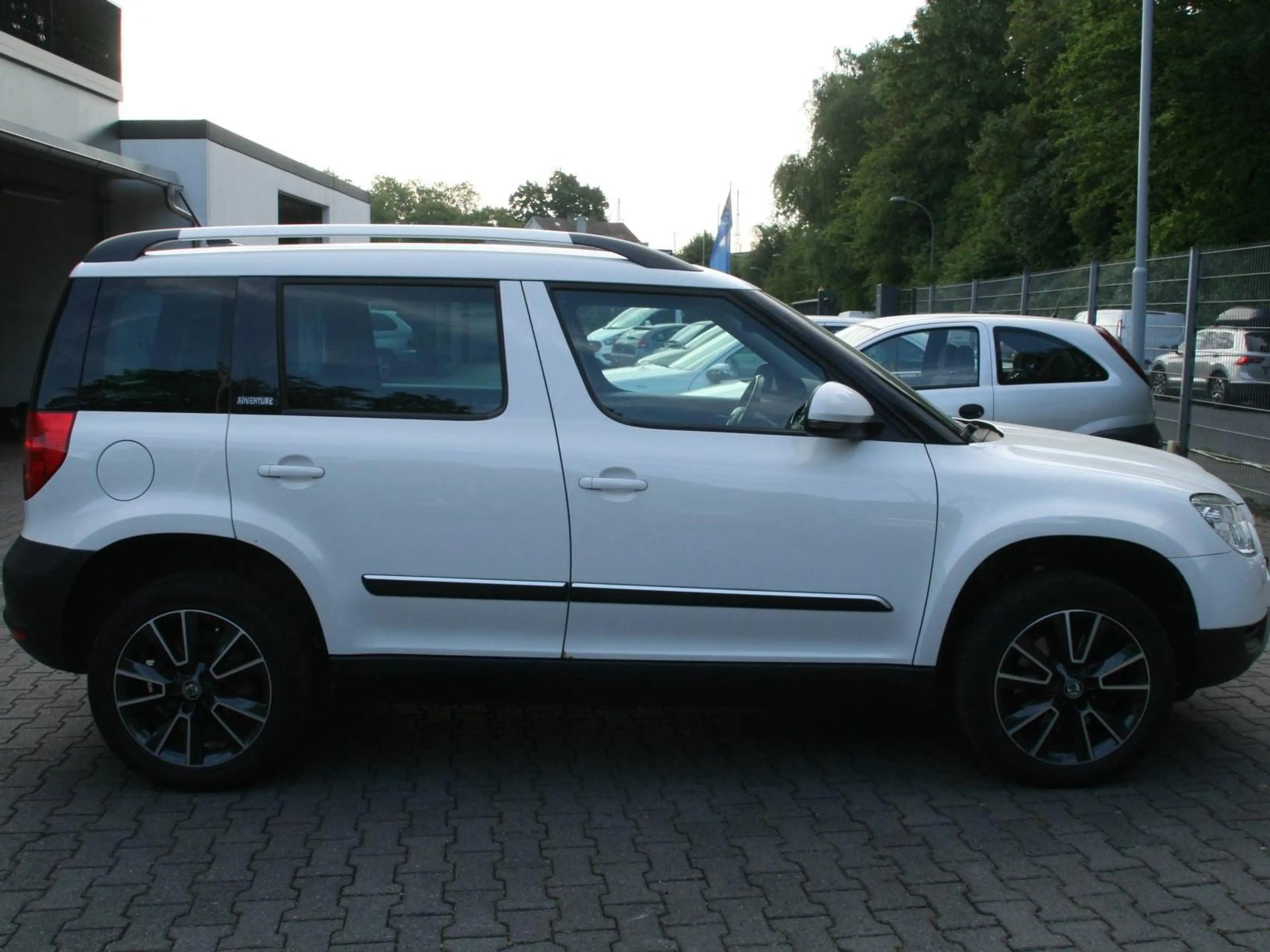 Skoda Yeti Adventure 4x4 — photo 6