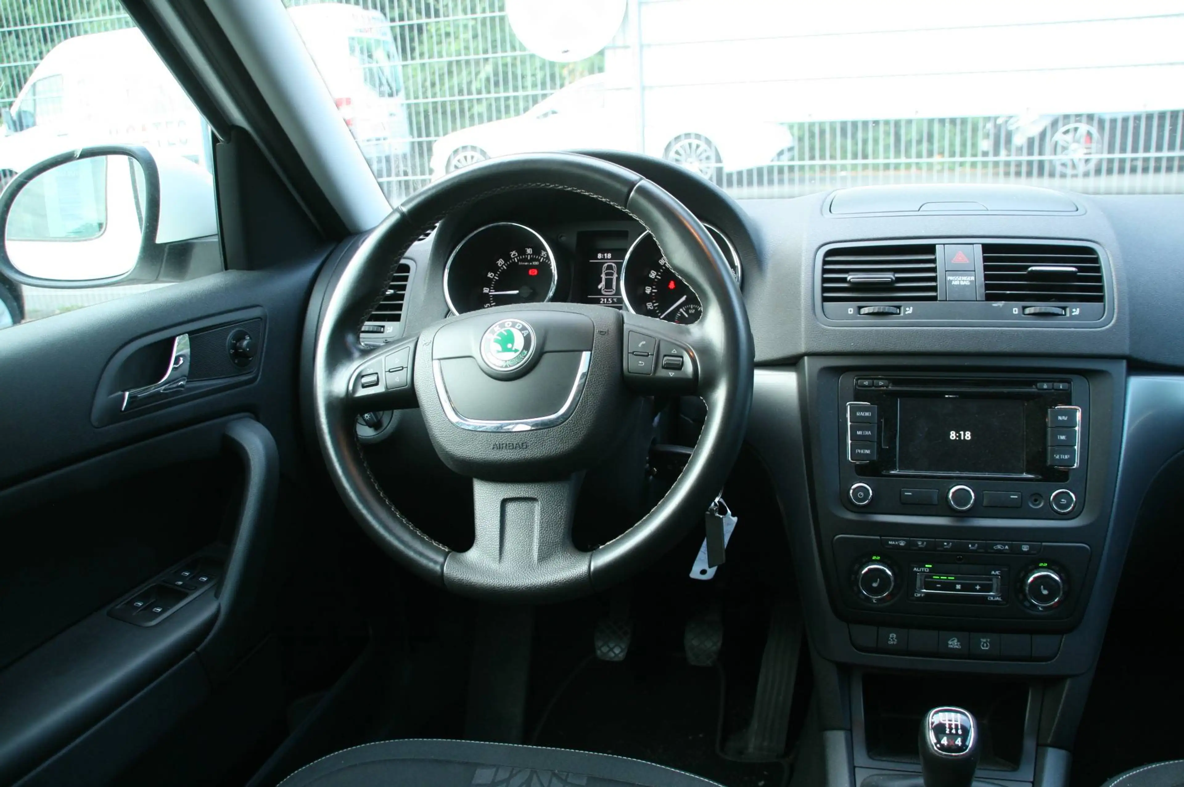 Skoda Yeti Adventure 4x4 — photo 10