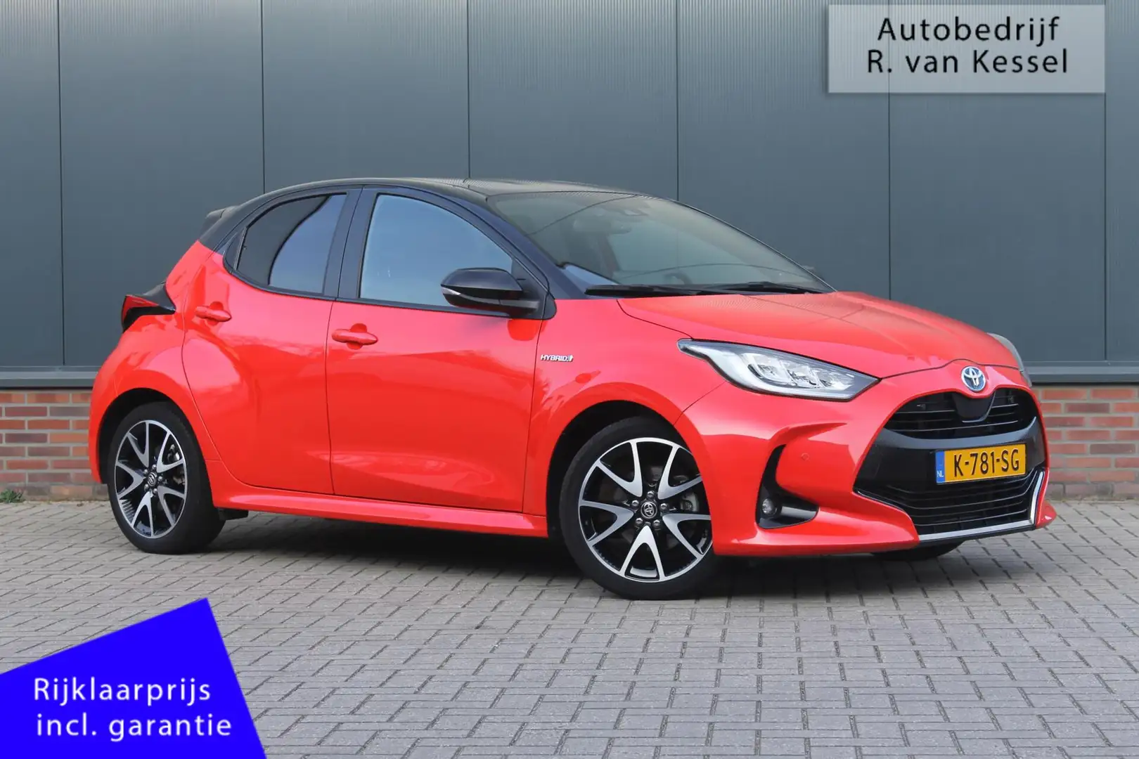 Toyota Yaris 1.5 Hybrid Launch Edition / Executive I JBL I 1e E Rosso - 1