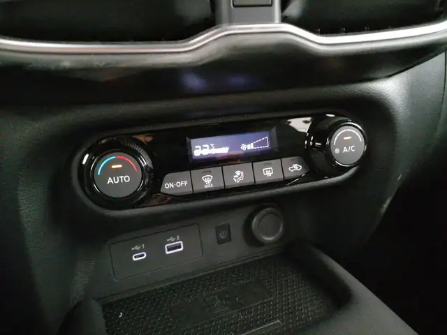 Nissan Juke view 14