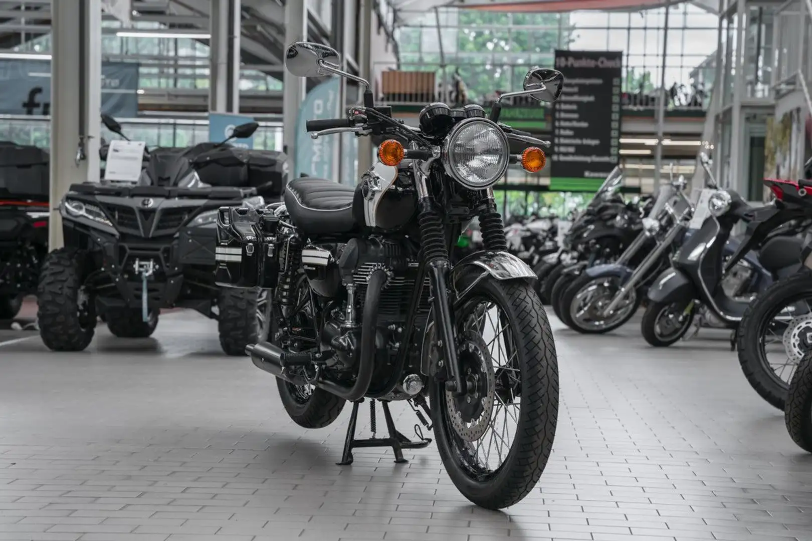 Kawasaki W 800 Special Edition, unfallfrei, Lieferservice Czarny - 2